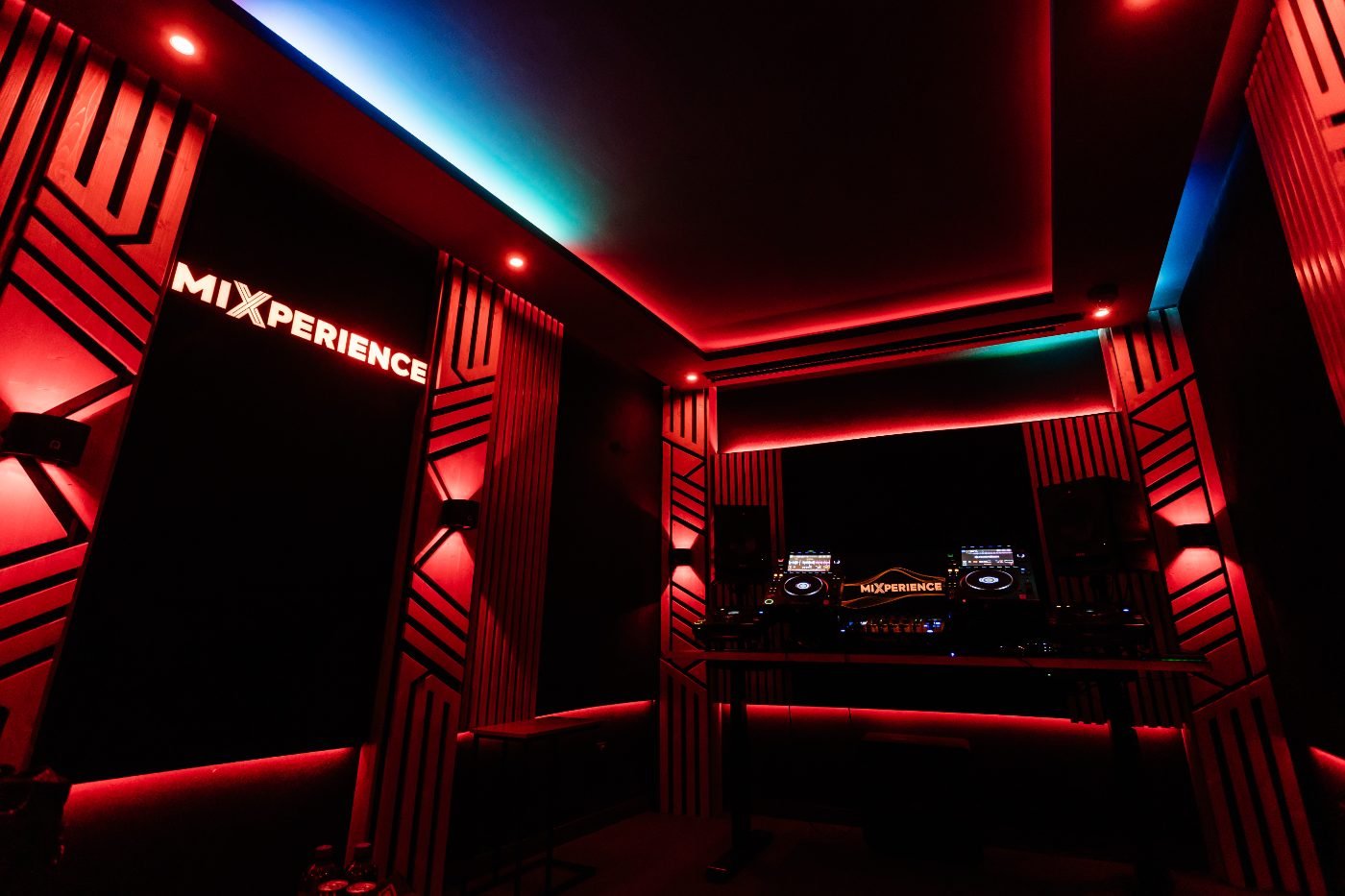 Studio Mixperience — lumini personalizate